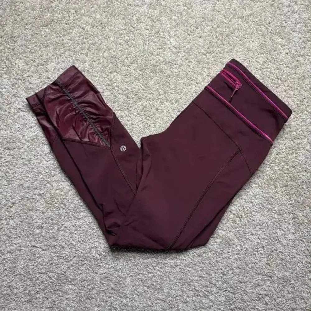 Lululemon $98 Pace Queen Tight *Full On Luxtreme Bordeaux Drama / Raspberry Sz 6